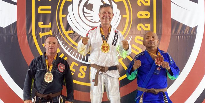  ARARAQUARENSE CONQUISTA TÍTULO MUNDIAL DE JIU-JITSU
