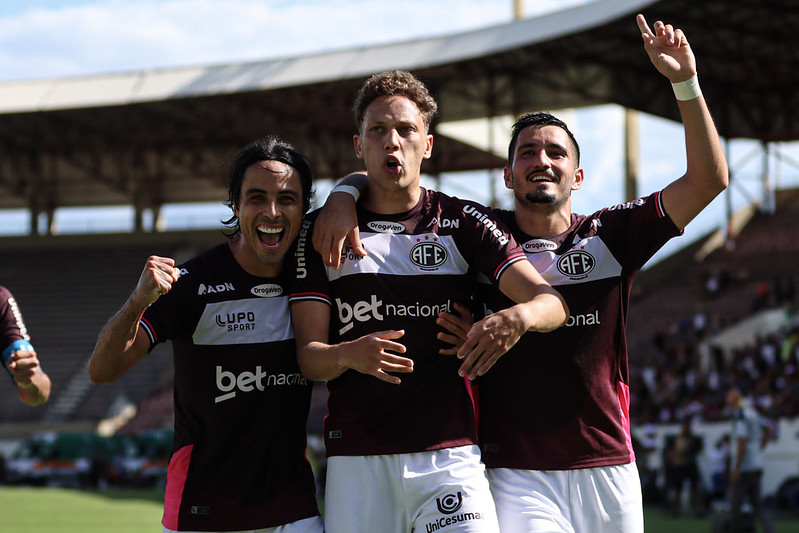  FERROVIÁRIA VENCE E ESTÁ GARANTIDA NA 2ª FASE DA SÉRIE A2