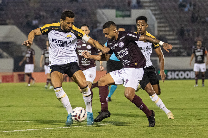  FERROVIÁRIA EMPATA COM O CRICIÚMA E SEGUE FORA DO Z4