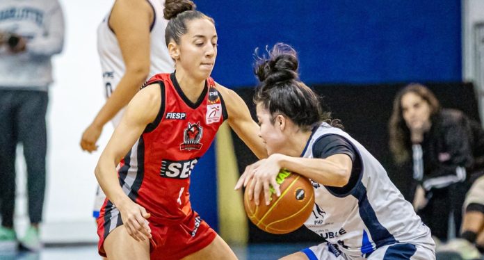  SESI ARARAQUARA ABRE 1 A 0 NOS PLAYOFFS DO PAULISTA DE BASQUETE FEMININO