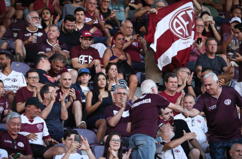  Ferroviária 76 anos: Clube presenteia sócios com dois ingressos para estreia em casa na Série C em 2026!