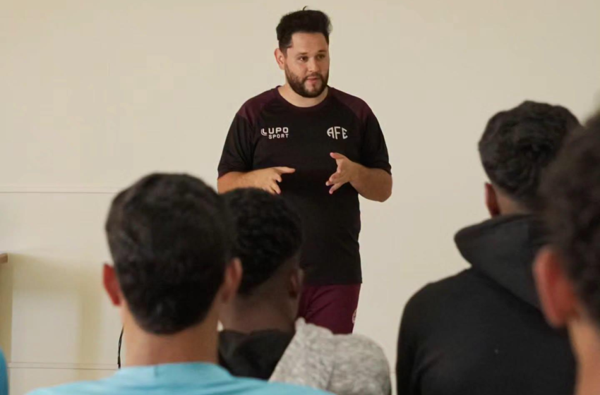  Sub-20 da Ferroviária participa de uma palestra sobre media training!